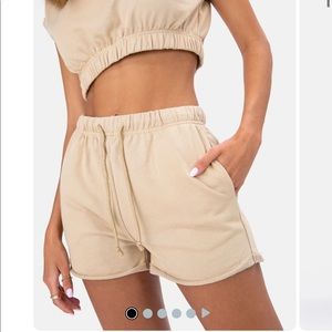 Adika perfection shorts